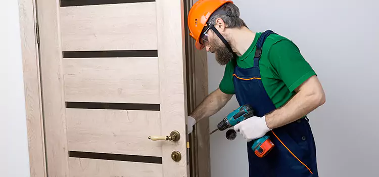 Replace Internal Door Handle with Lock Roswell